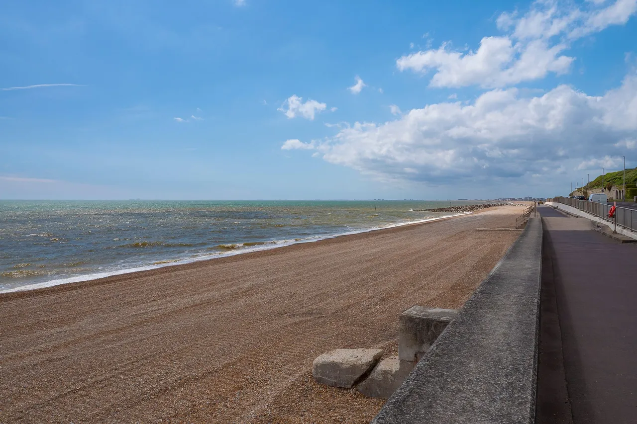 Sandgate Esplanade, Sandgate, CT20, photo 8