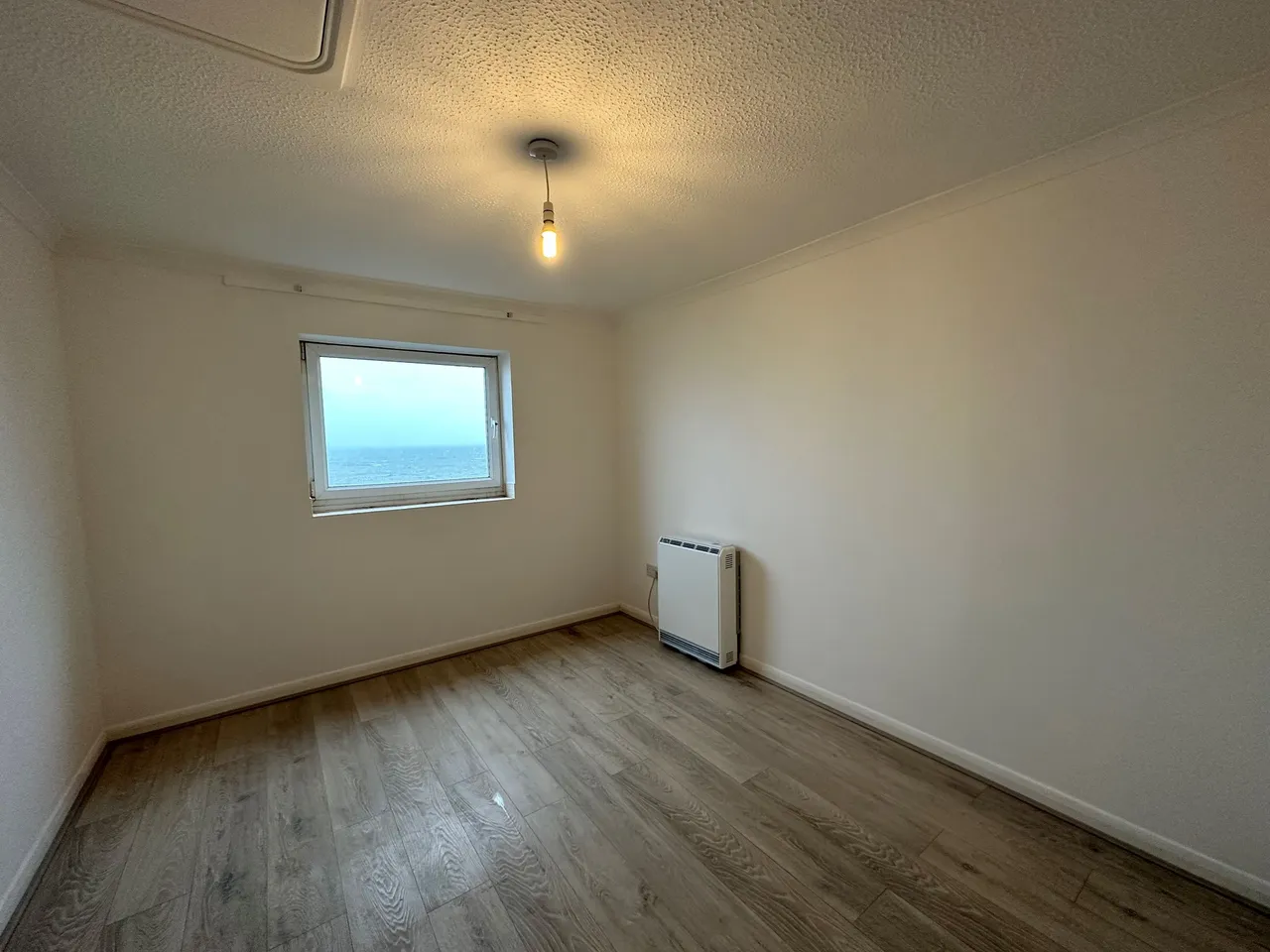 Sandgate Esplanade, Sandgate, CT20, photo 3