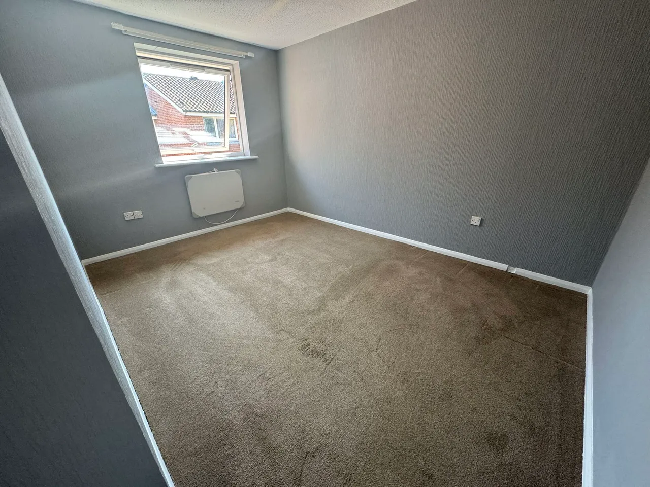 Huxley Close, Northolt, UB5, photo 5