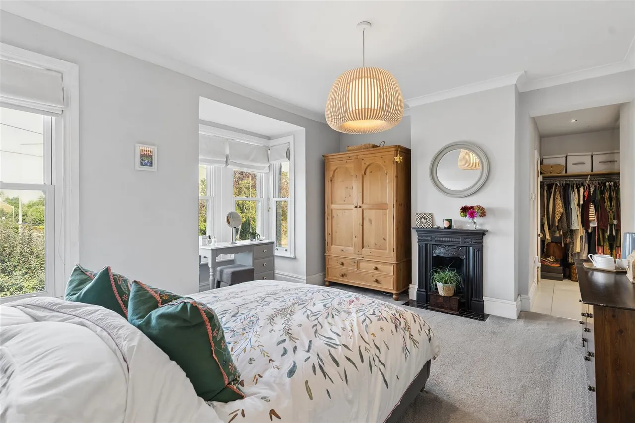 Wolverton Road, Newport Pagnell, photo 16