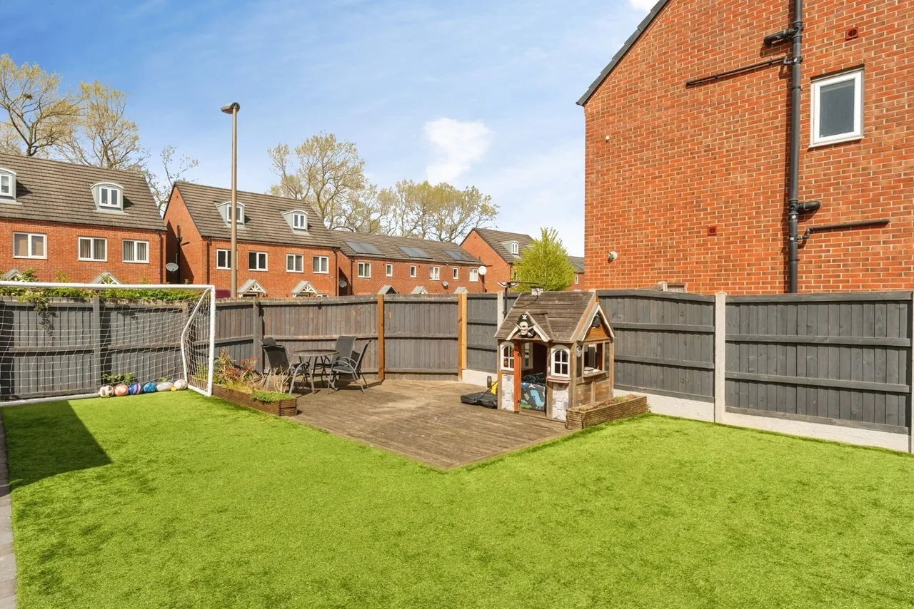 Trinity Road, Ellesmere Port, CH65, photo 15