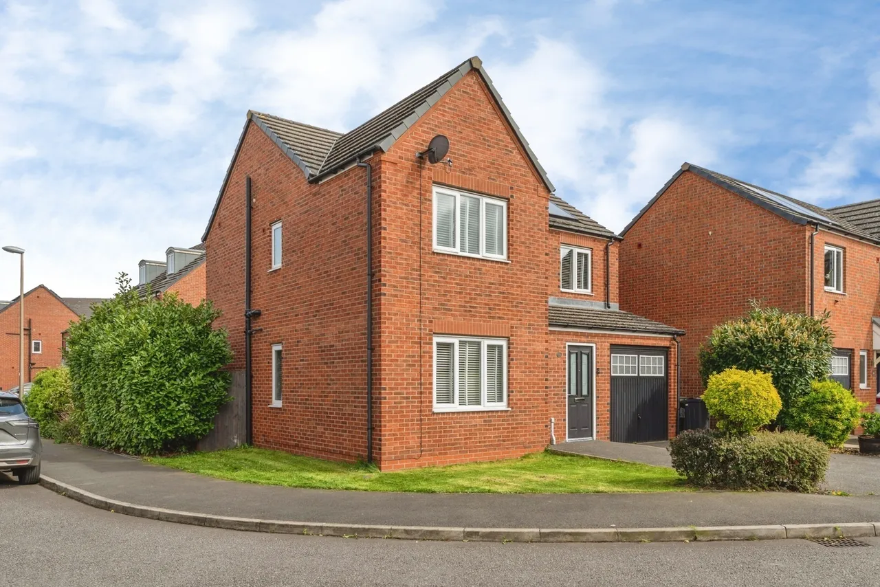 Trinity Road, Ellesmere Port, CH65, photo 16