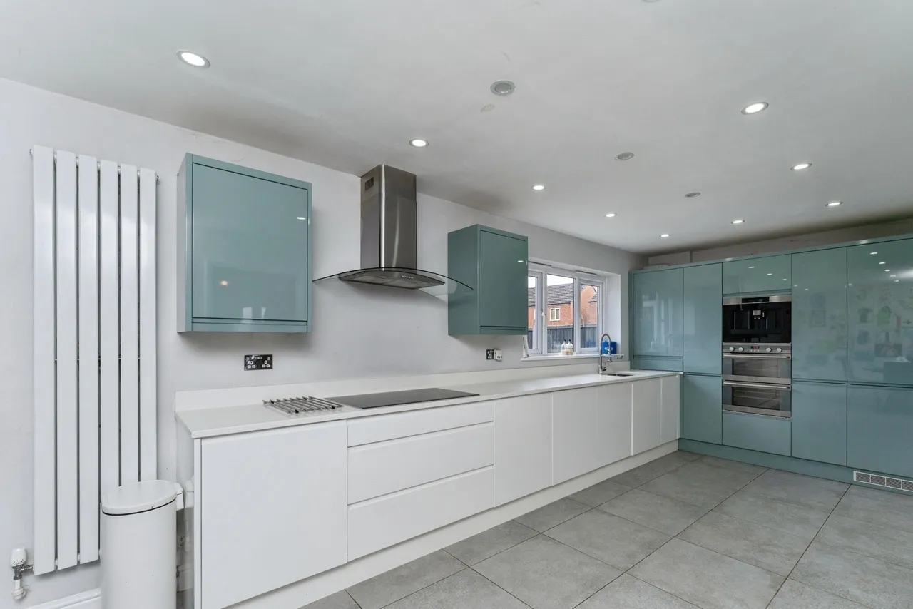 Trinity Road, Ellesmere Port, CH65, photo 11