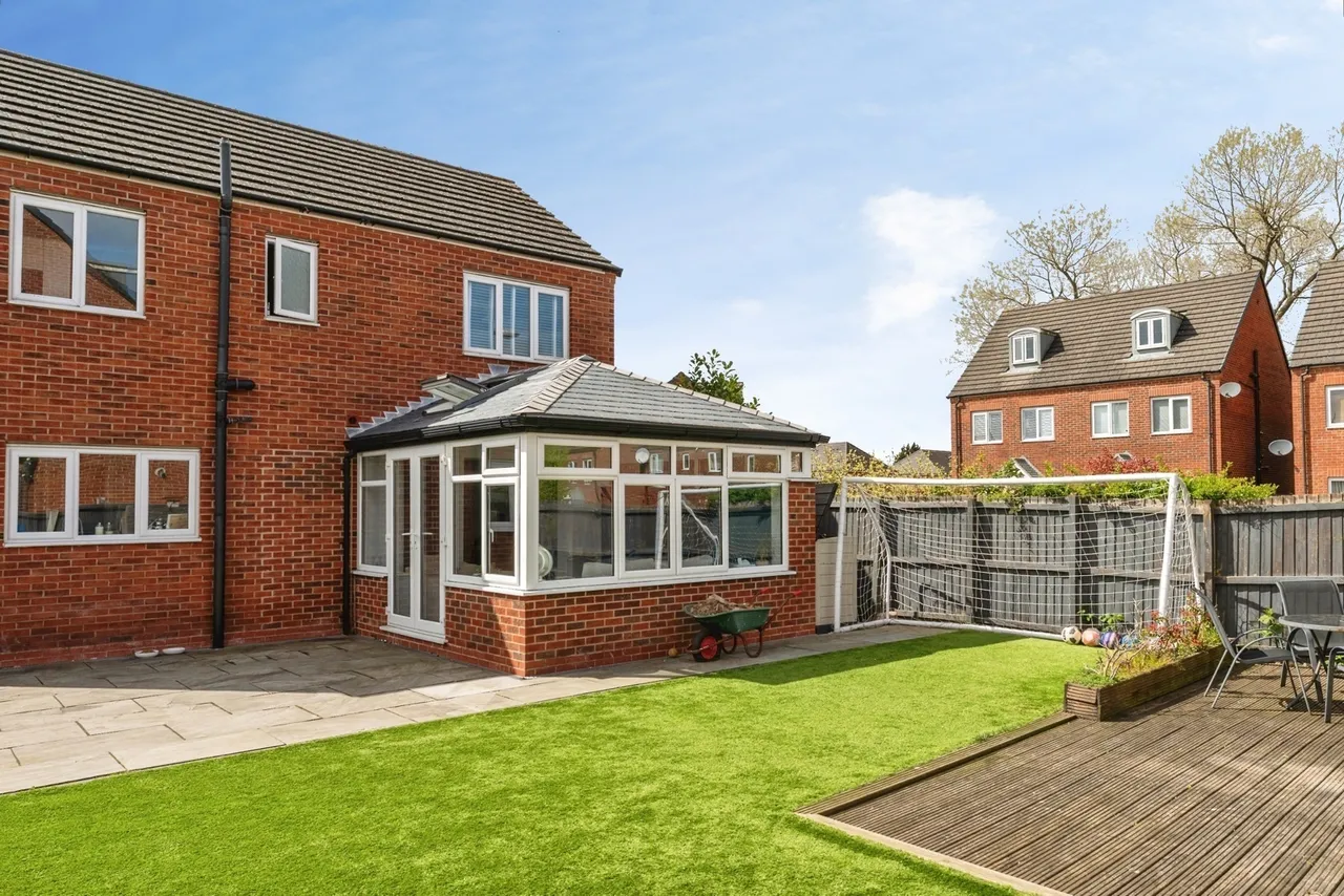 Trinity Road, Ellesmere Port, CH65, photo 17