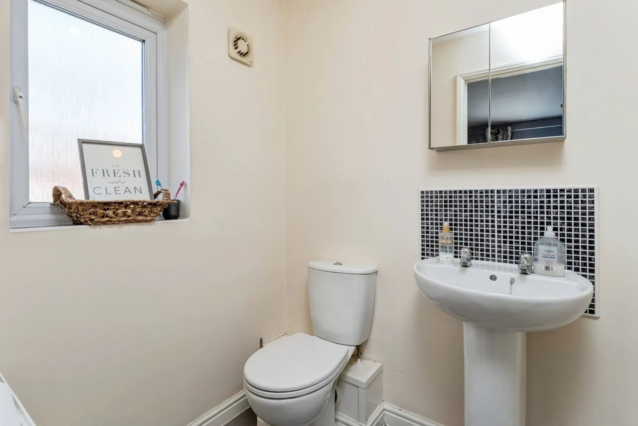 Trinity Road, Ellesmere Port, CH65, photo 22