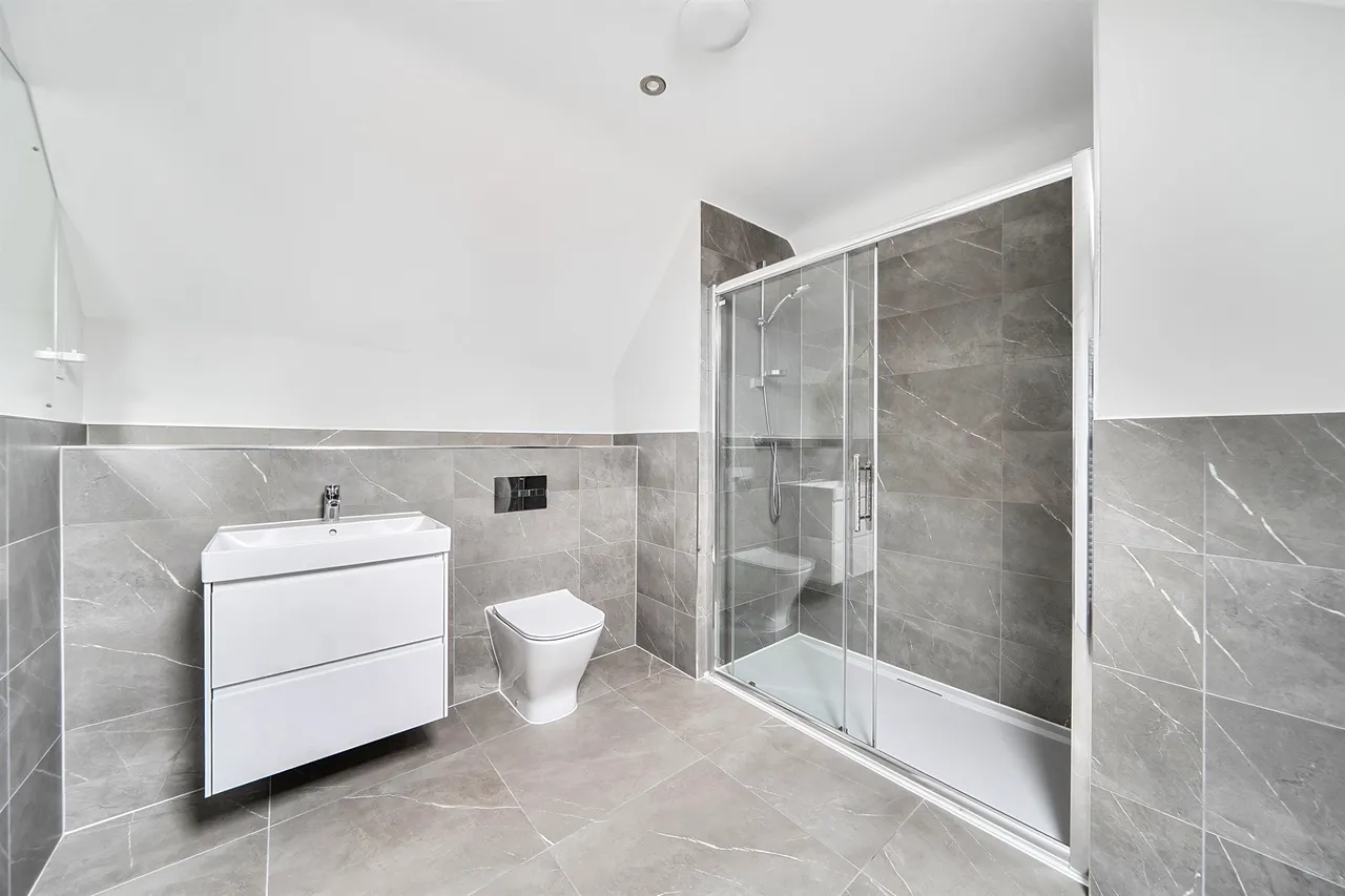 Folders Lane, Burgess Hill, RH15, photo 12