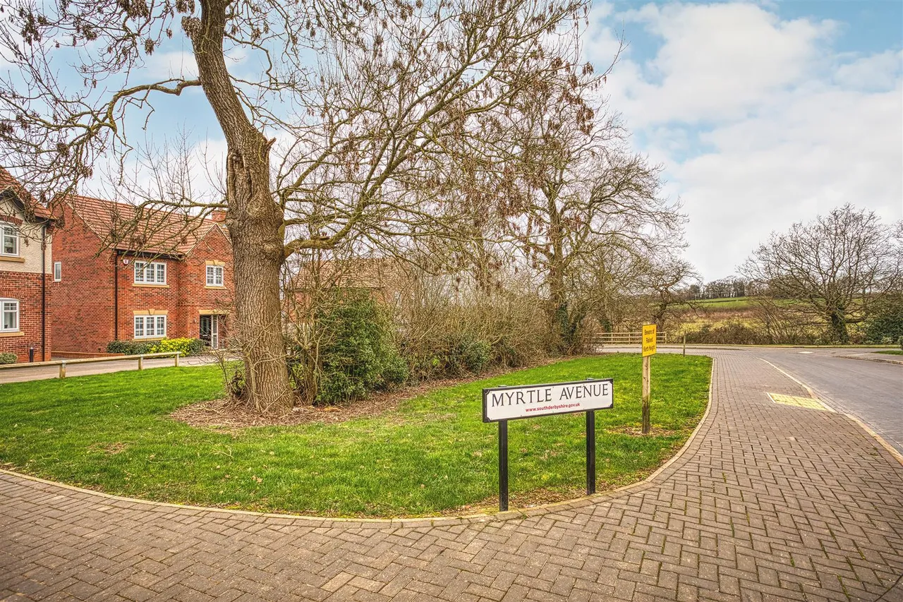 Myrtle Avenue, Hackwood Grange, photo 16