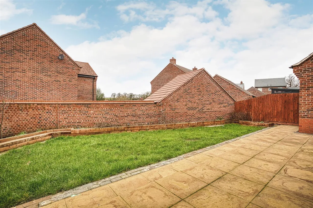 Myrtle Avenue, Hackwood Grange, photo 15