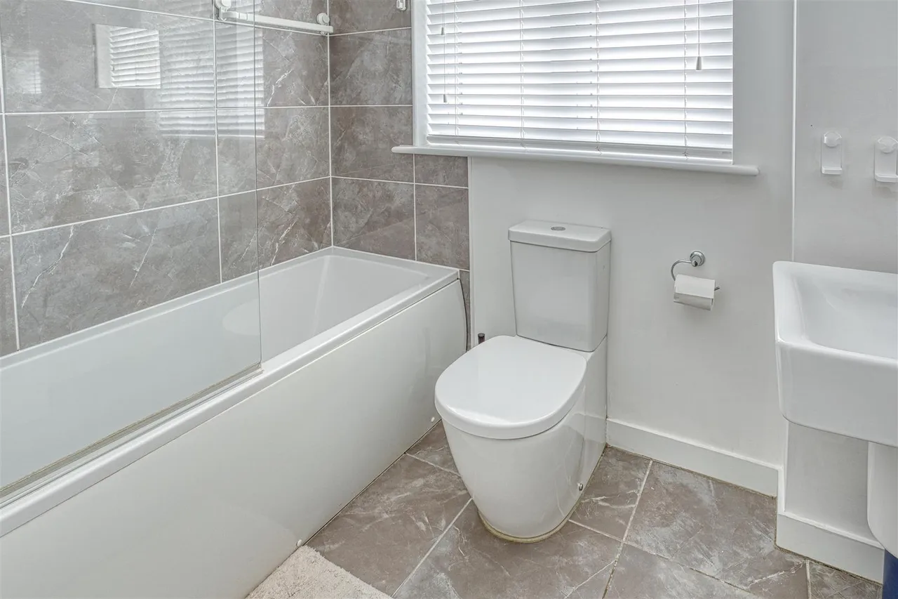 Myrtle Avenue, Hackwood Grange, photo 14
