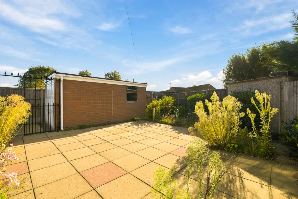 Snetterton Close, Lincoln, LN6, photo 12