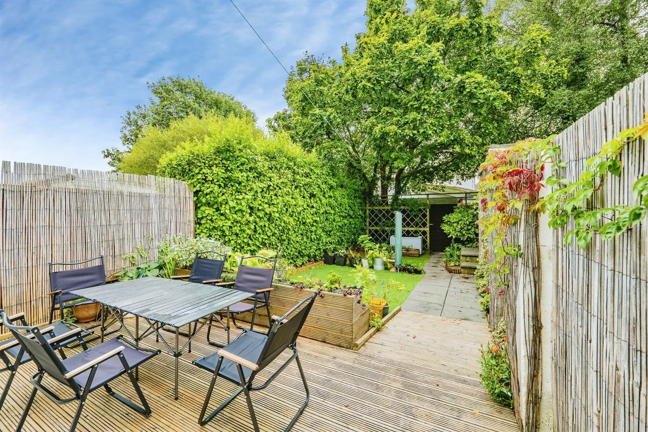 Taliesin Close, Pencoed, CF35, photo 16