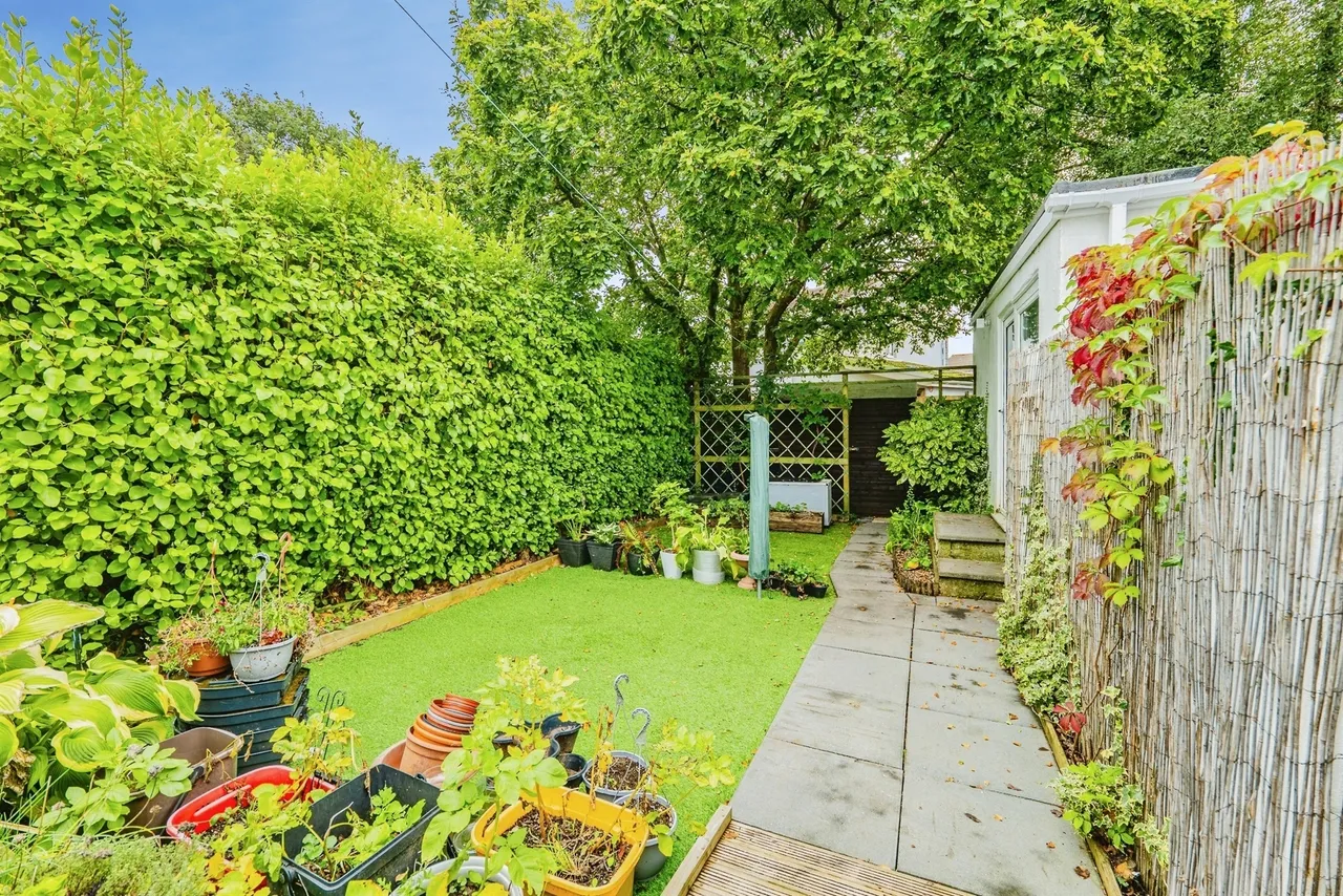 Taliesin Close, Pencoed, CF35, photo 18