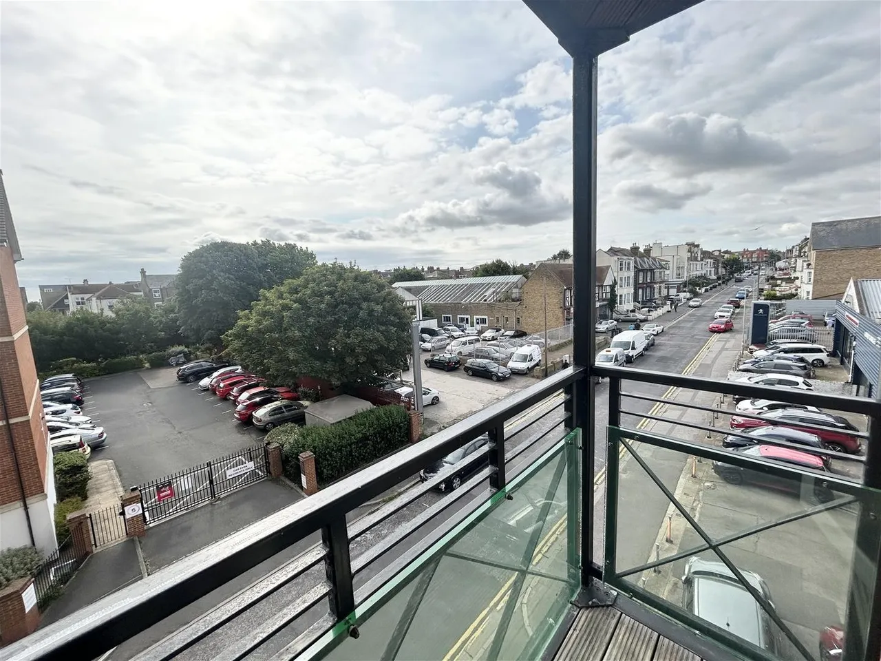 Harold Road, Margate, Kent CT9 2HN, photo 2