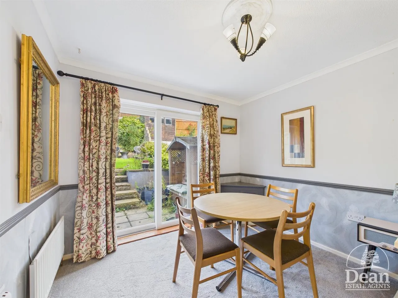 Ash Close, Lydney, photo 4