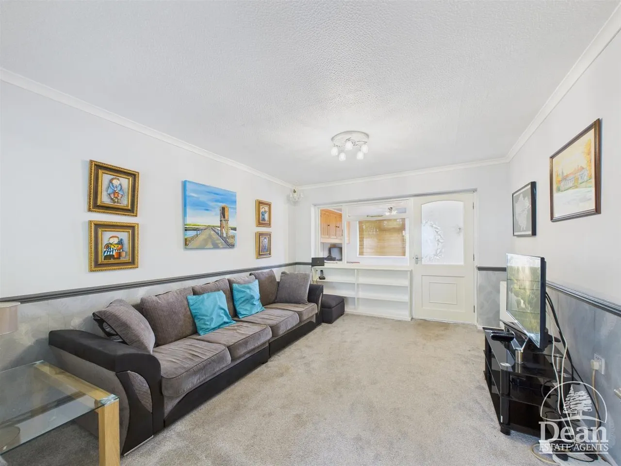 Ash Close, Lydney, photo 3