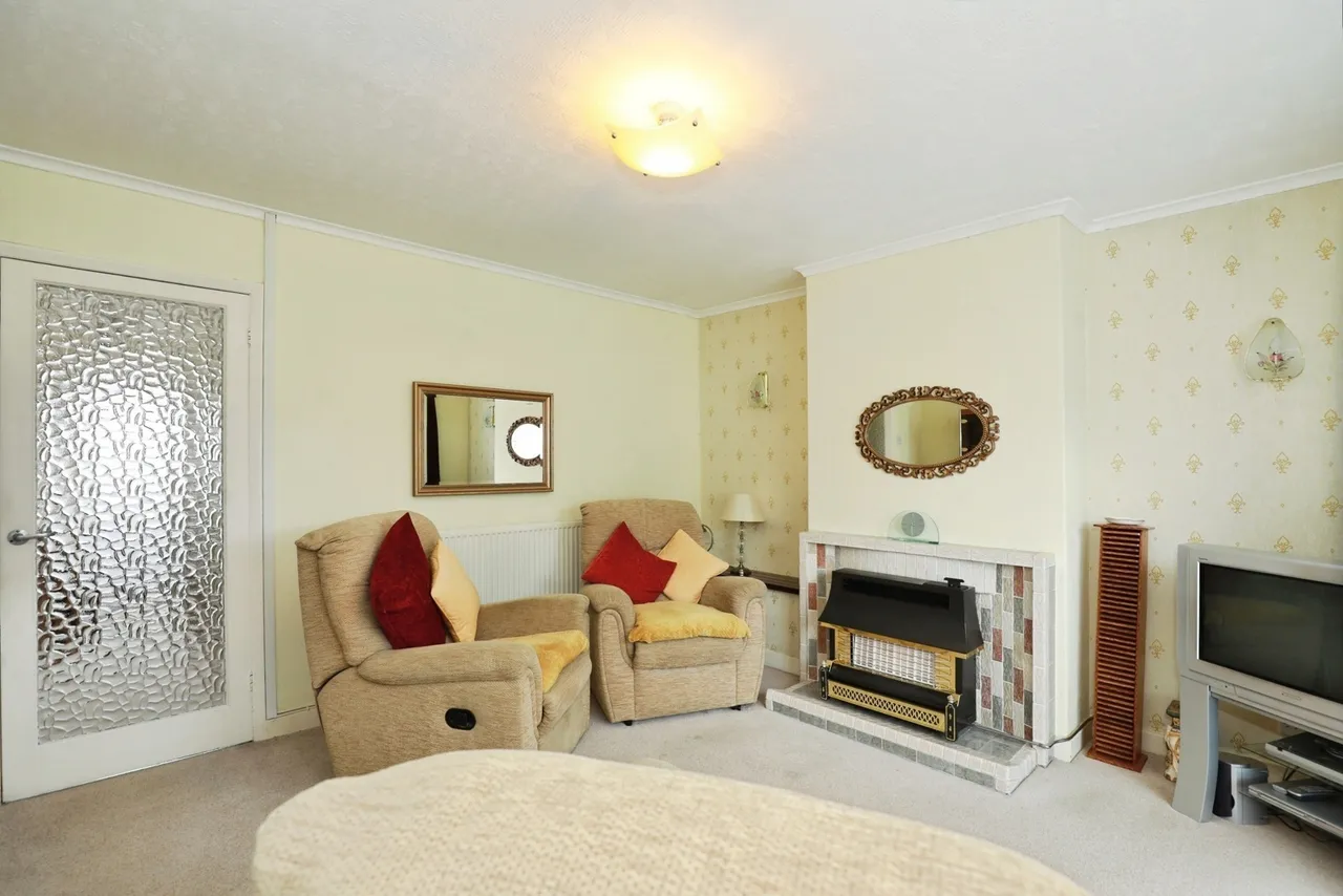 Merrills Avenue, Crewe, Cheshire, CW2, photo 4