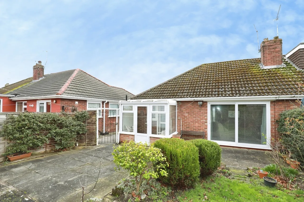 Merrills Avenue, Crewe, Cheshire, CW2, photo 12