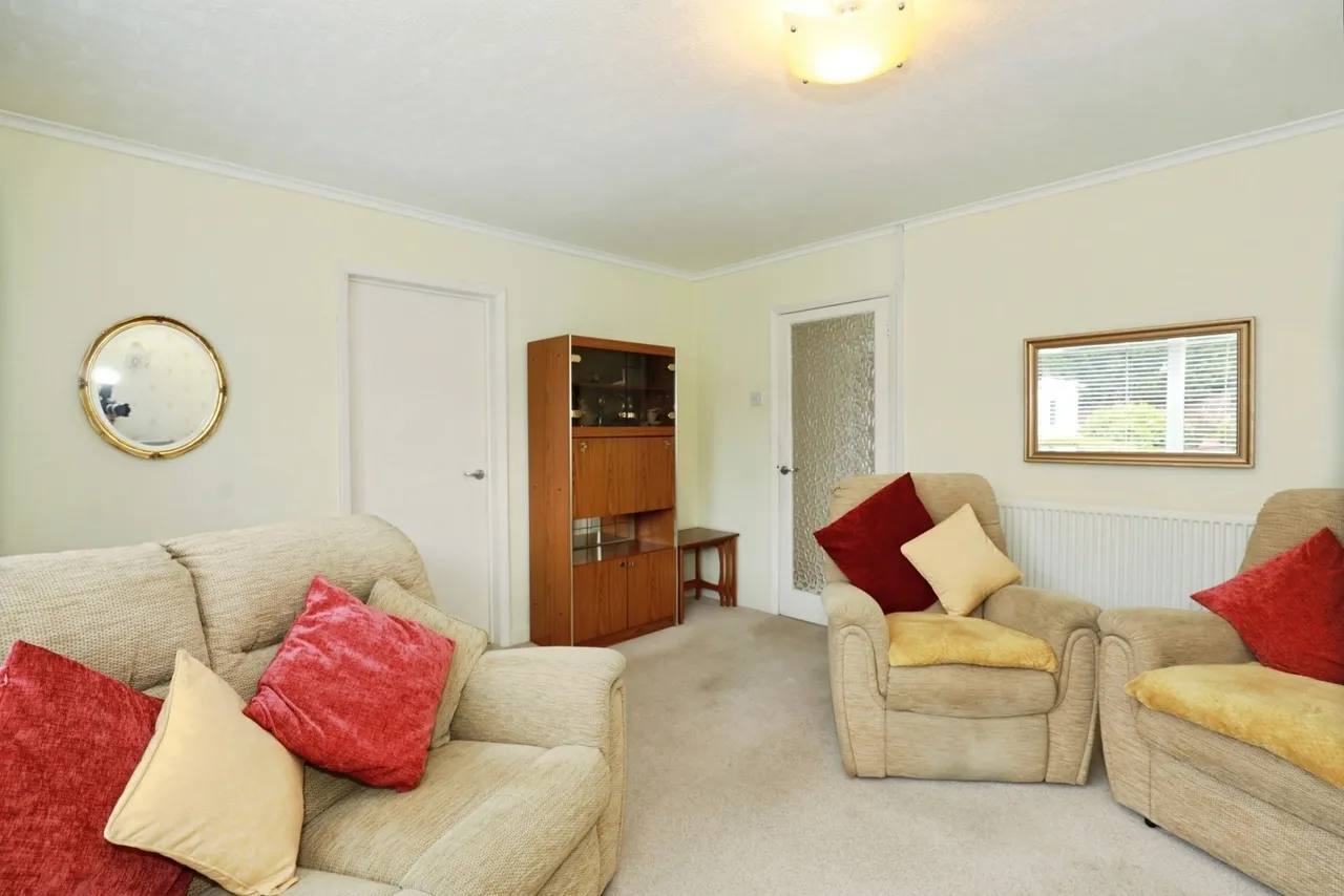 Merrills Avenue, Crewe, Cheshire, CW2, photo 5