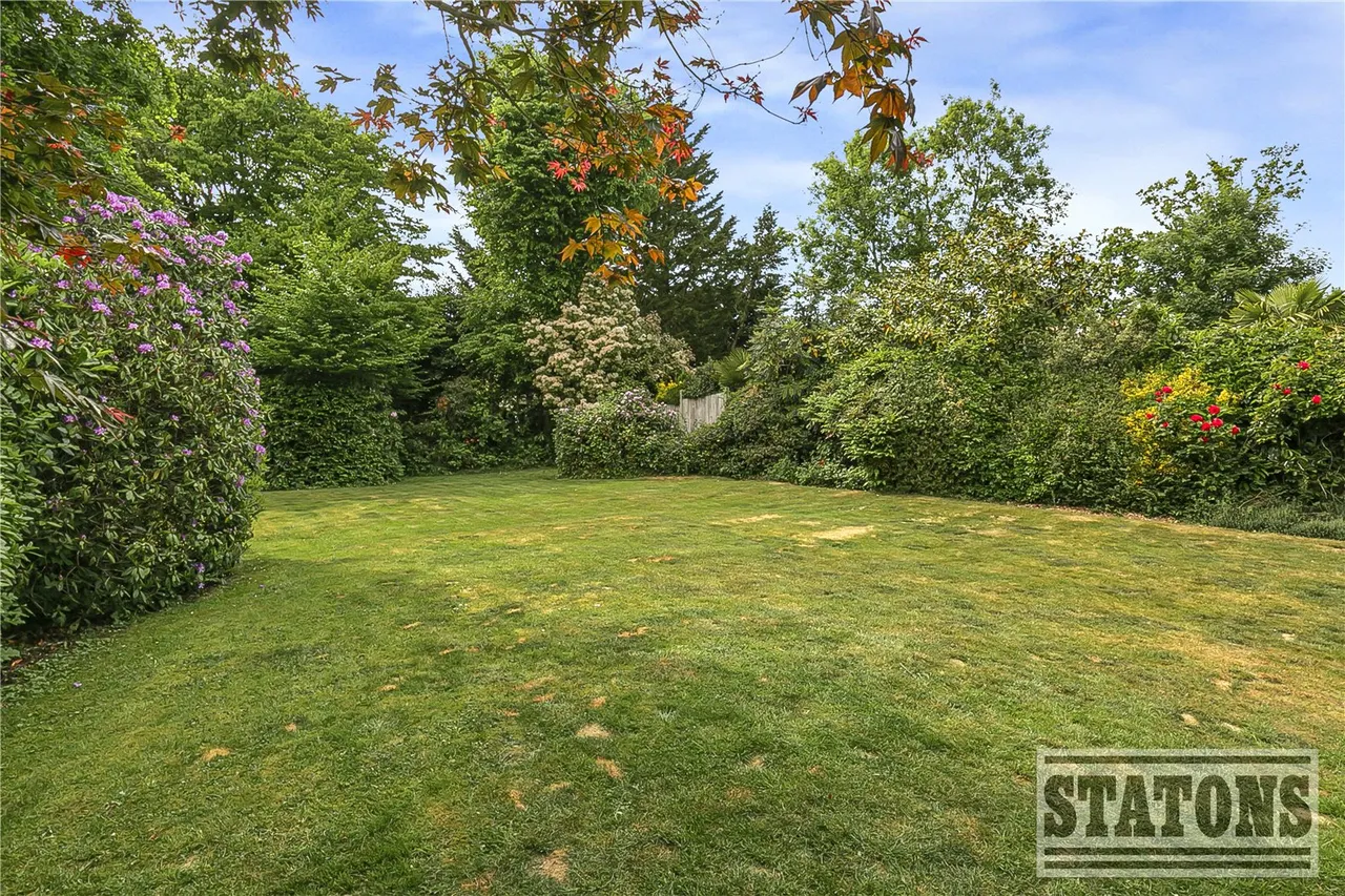 Parkgate Avenue, Hadley Wood, EN4 0NN, photo 30