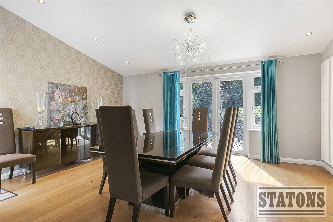 Parkgate Avenue, Hadley Wood, EN4 0NN, photo 10