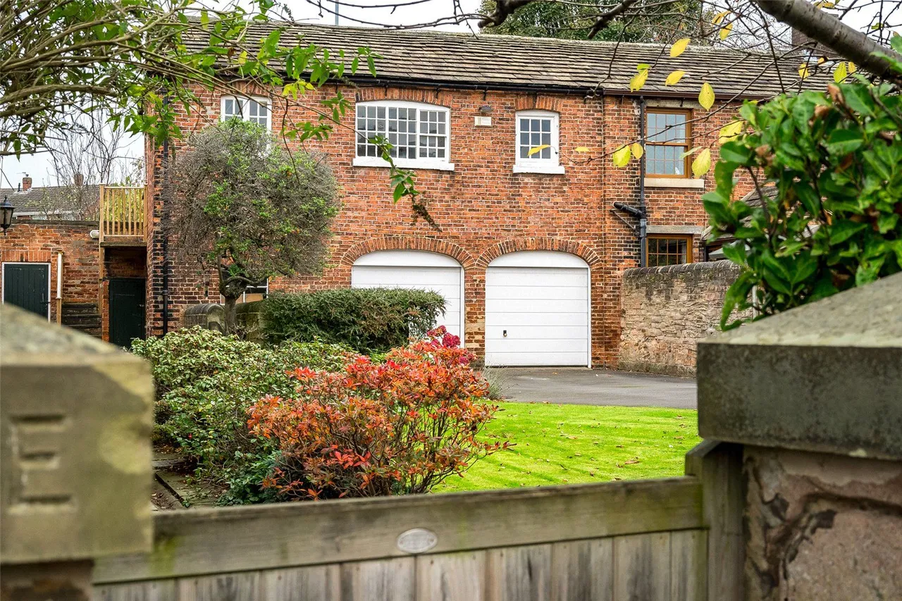Daw Lane, Horbury, WF4, photo 22