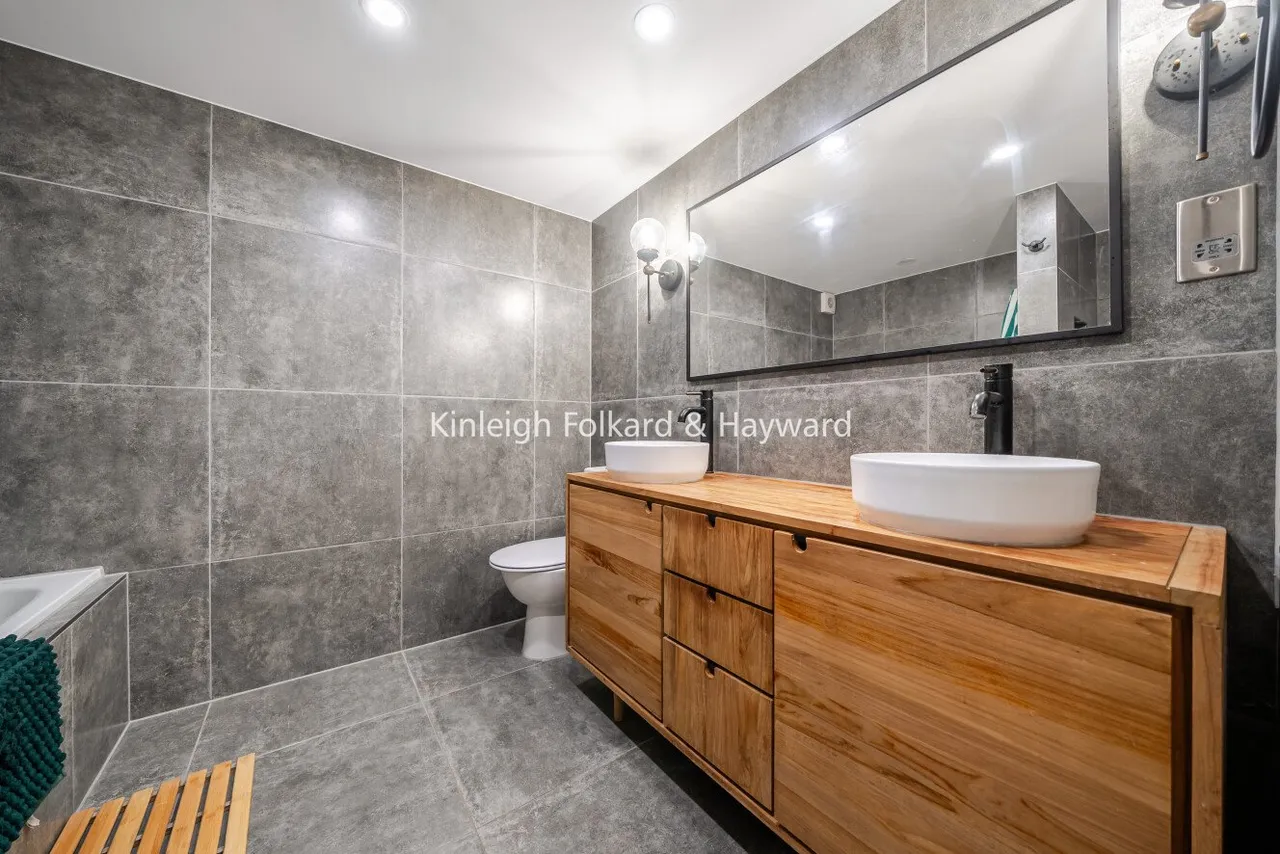 Renfrew Road, London, SE11, photo 7