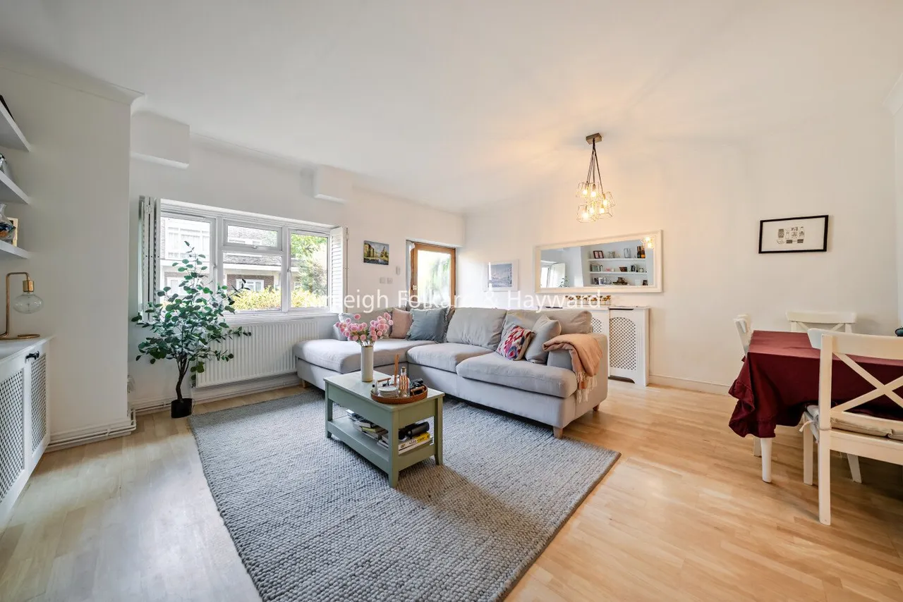 Renfrew Road, London, SE11, photo 2