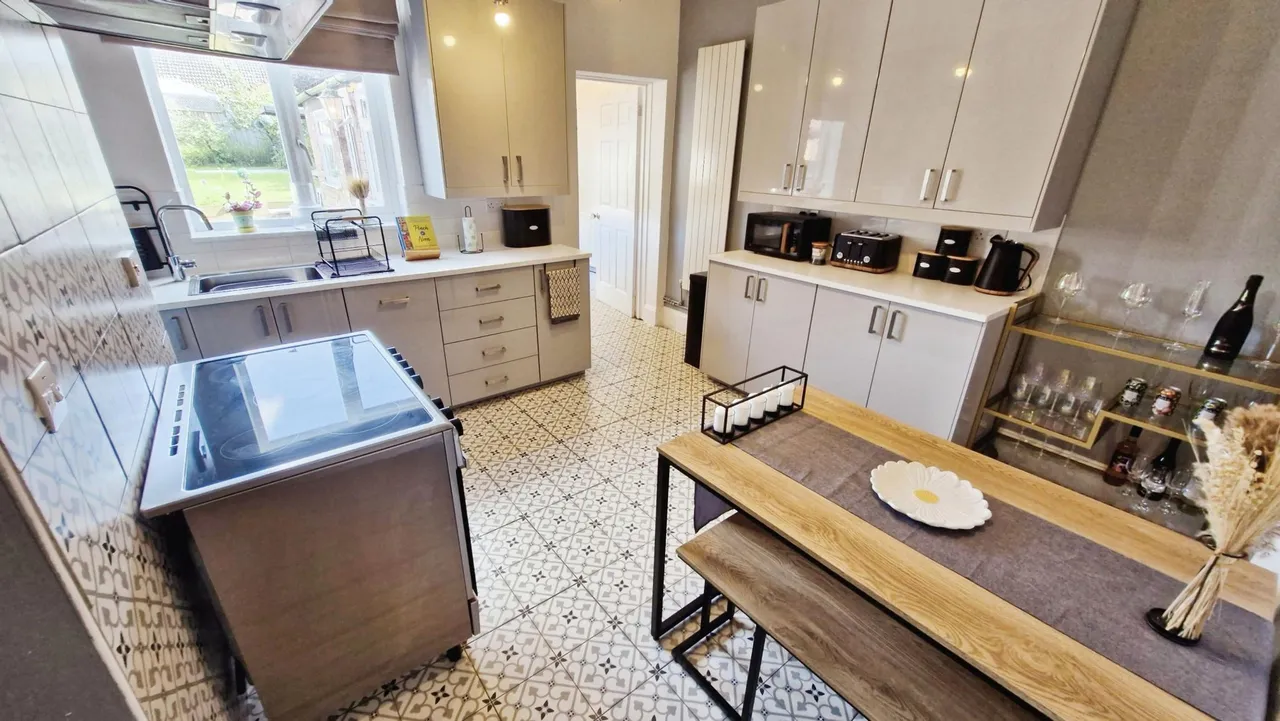 Trench Road, Telford, TF2, photo 9