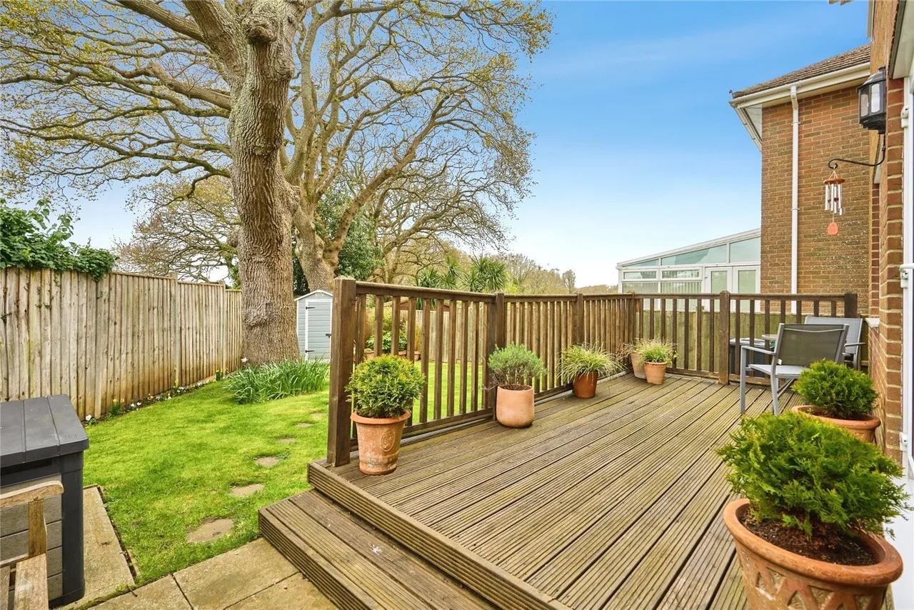 Eddington Road, Seaview, PO34, photo 8