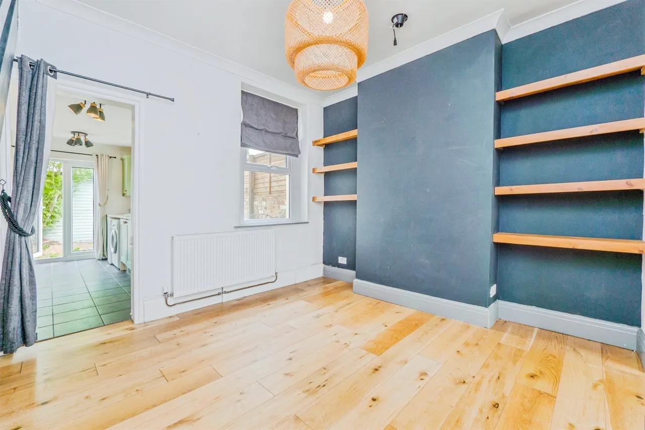 Inverness Place, Roath, CF24, photo 4