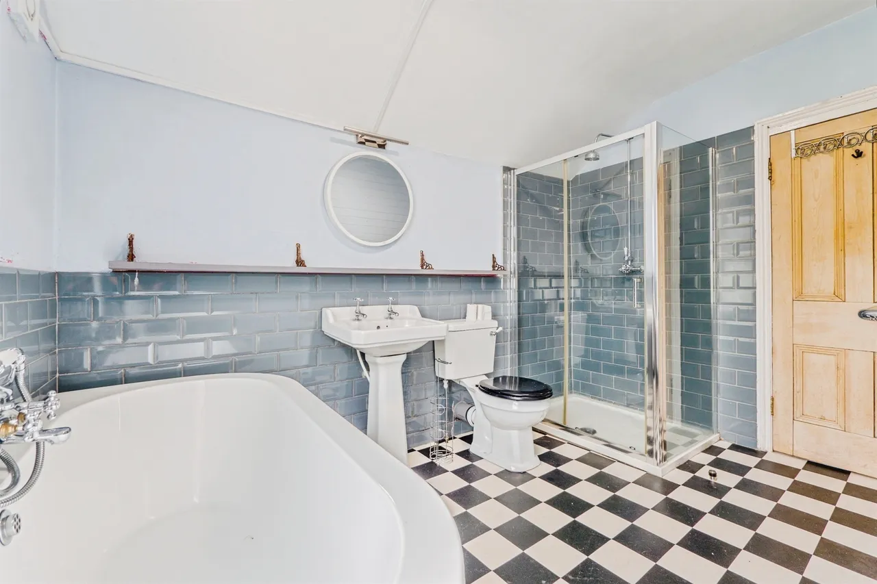 Inverness Place, Roath, CF24, photo 10