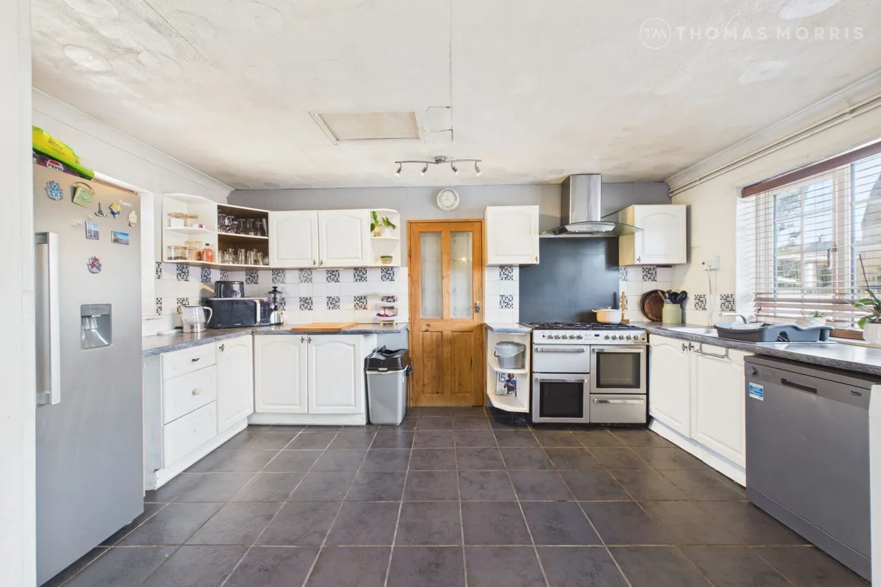 High Street, Somersham, PE28, photo 5