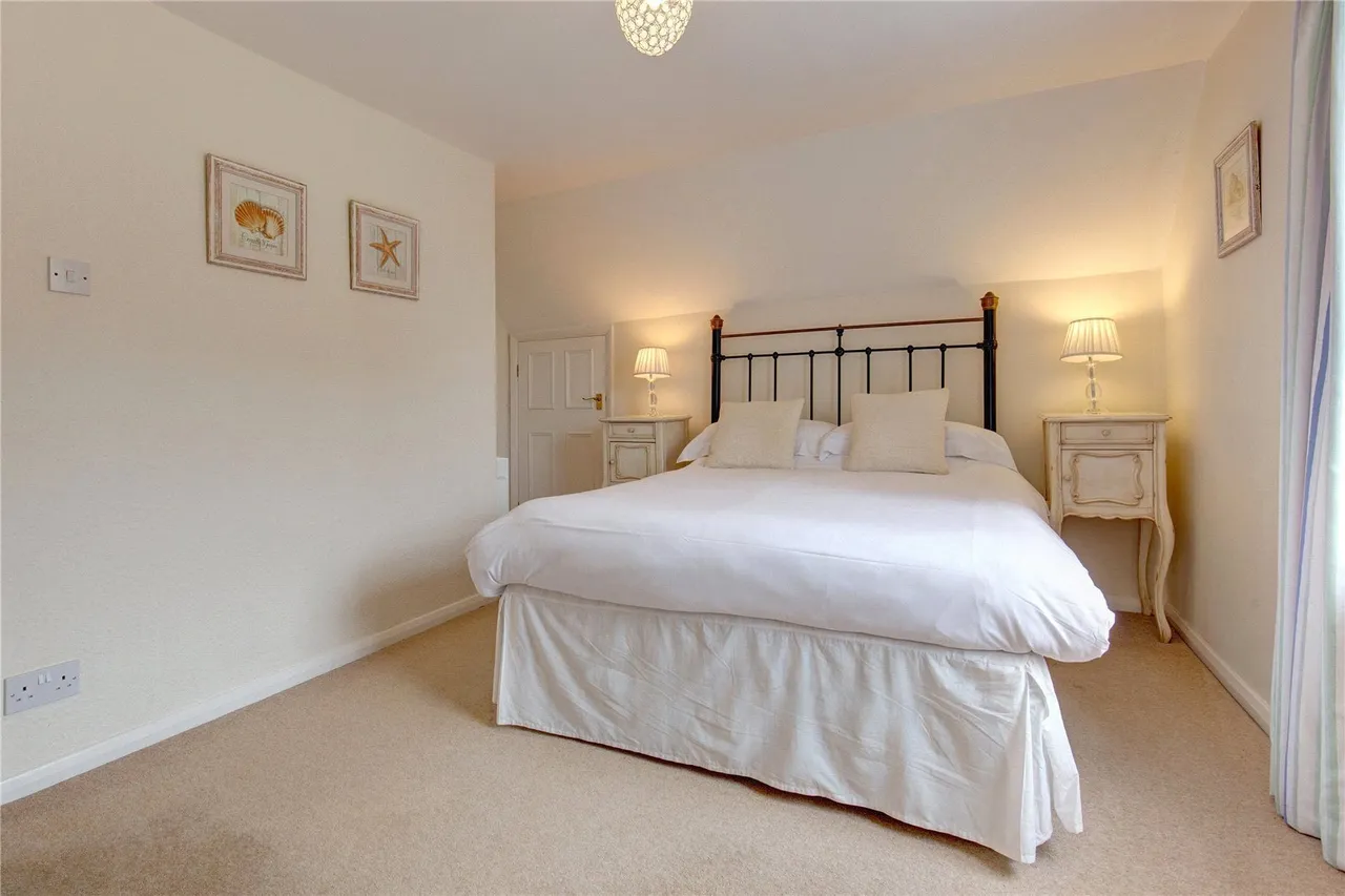 High Street, Blakeney, NR25, photo 32