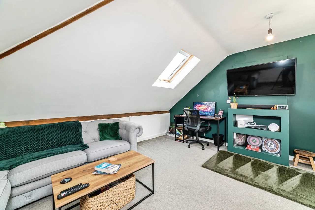 Elmhurst Road, Thatcham, RG18, photo 5