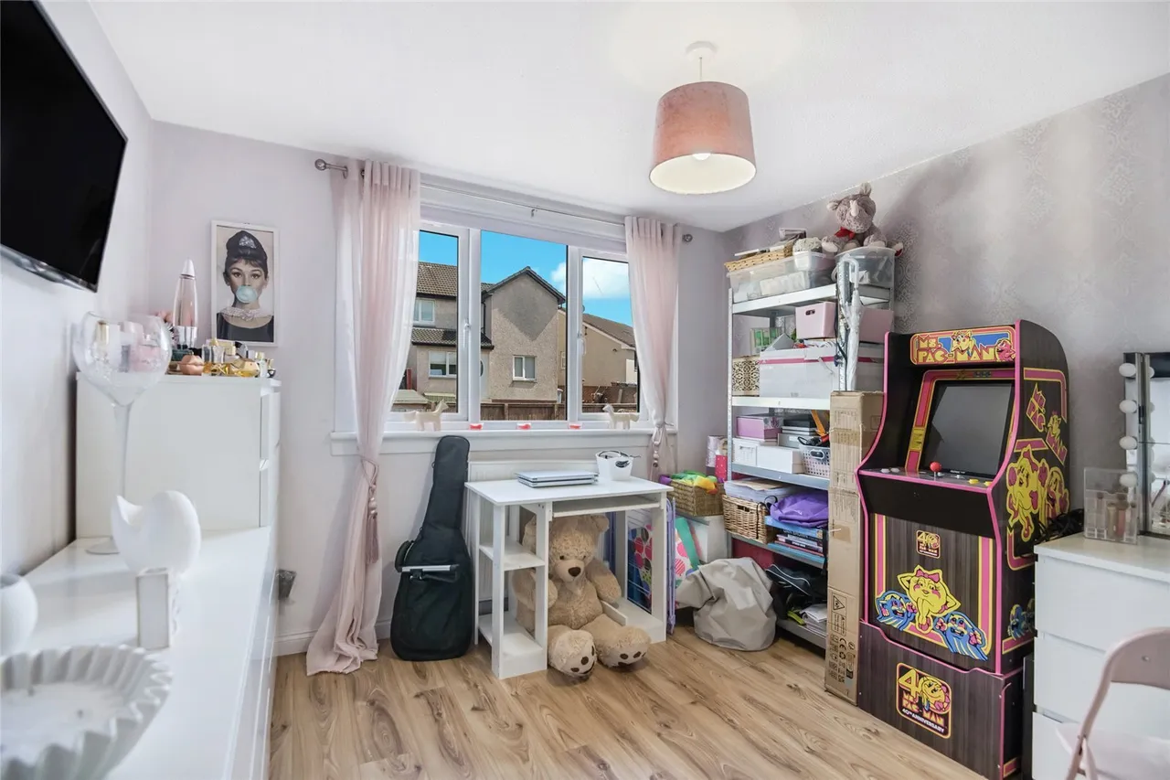Kirkwall Avenue, Blantyre, G72, photo 17