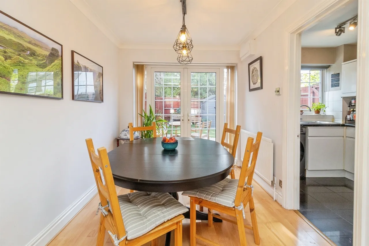 St Georges Close, Leighton Buzzard, LU7, photo 8