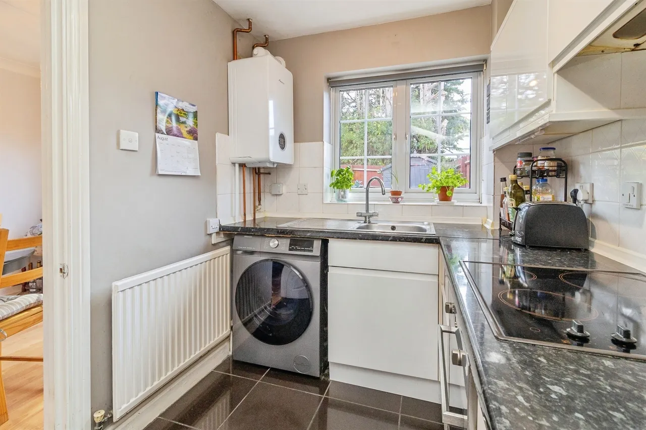 St Georges Close, Leighton Buzzard, LU7, photo 7