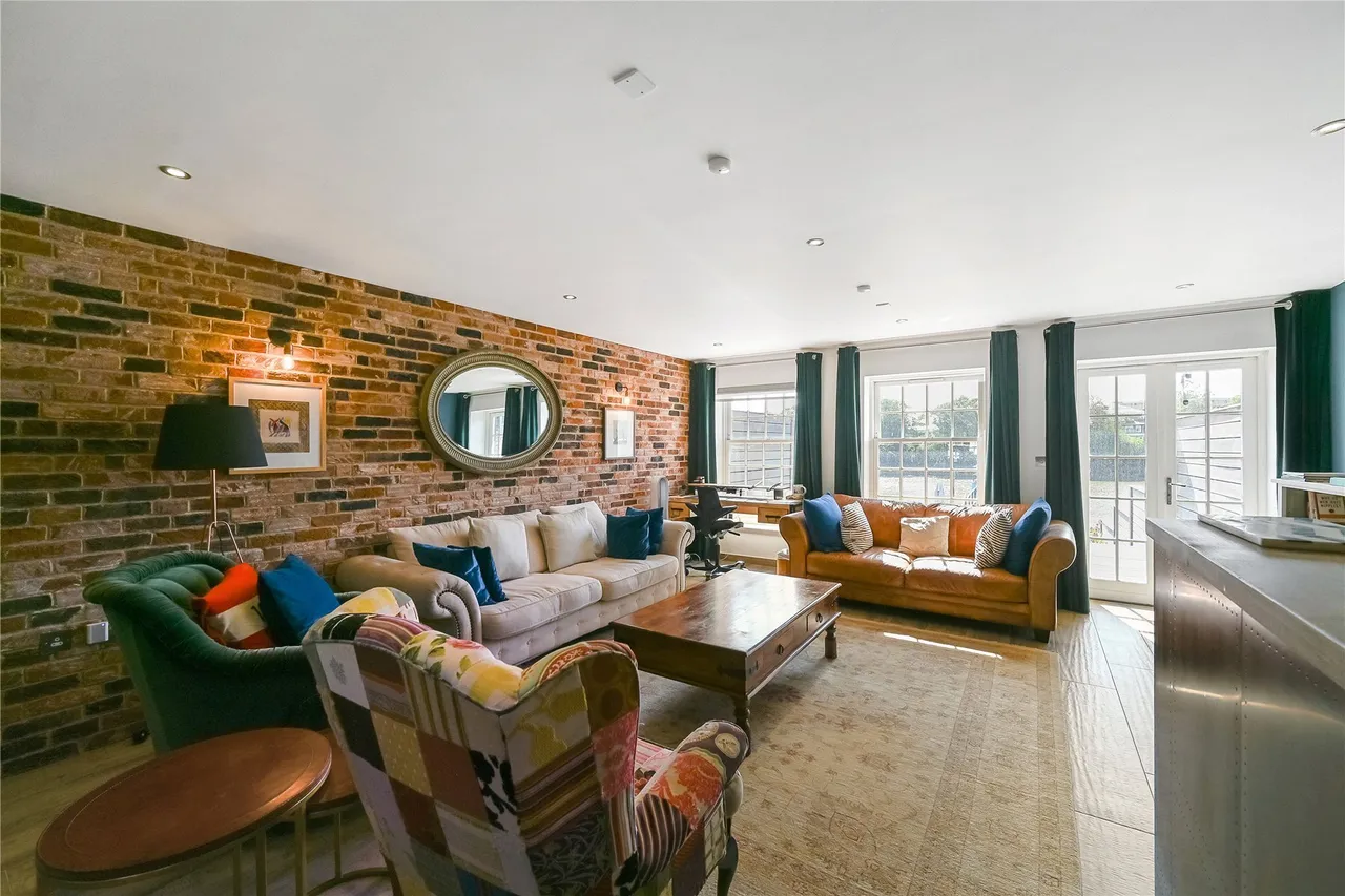 Grove Park Road, London, W4, photo 12
