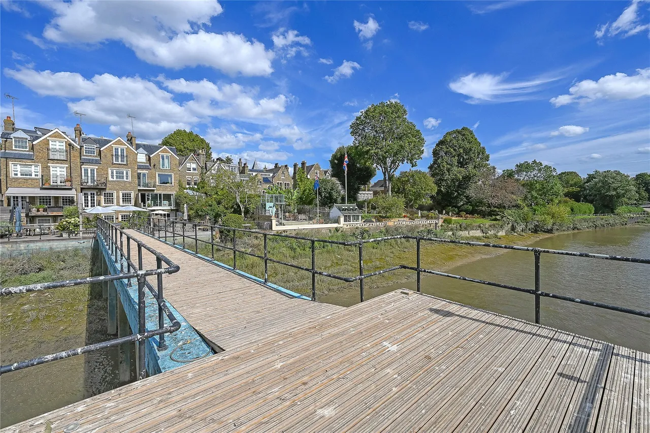 Grove Park Road, London, W4, photo 16