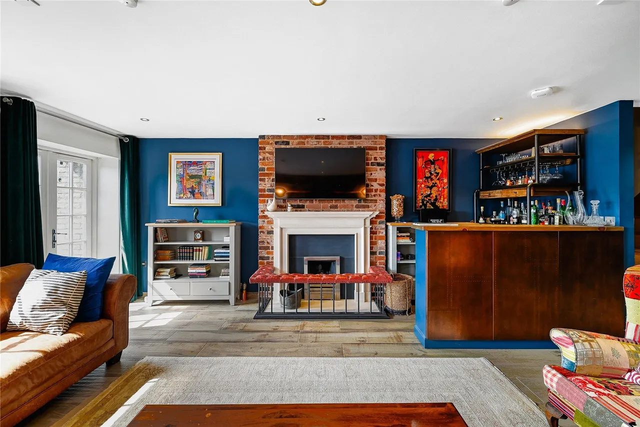 Grove Park Road, London, W4, photo 13