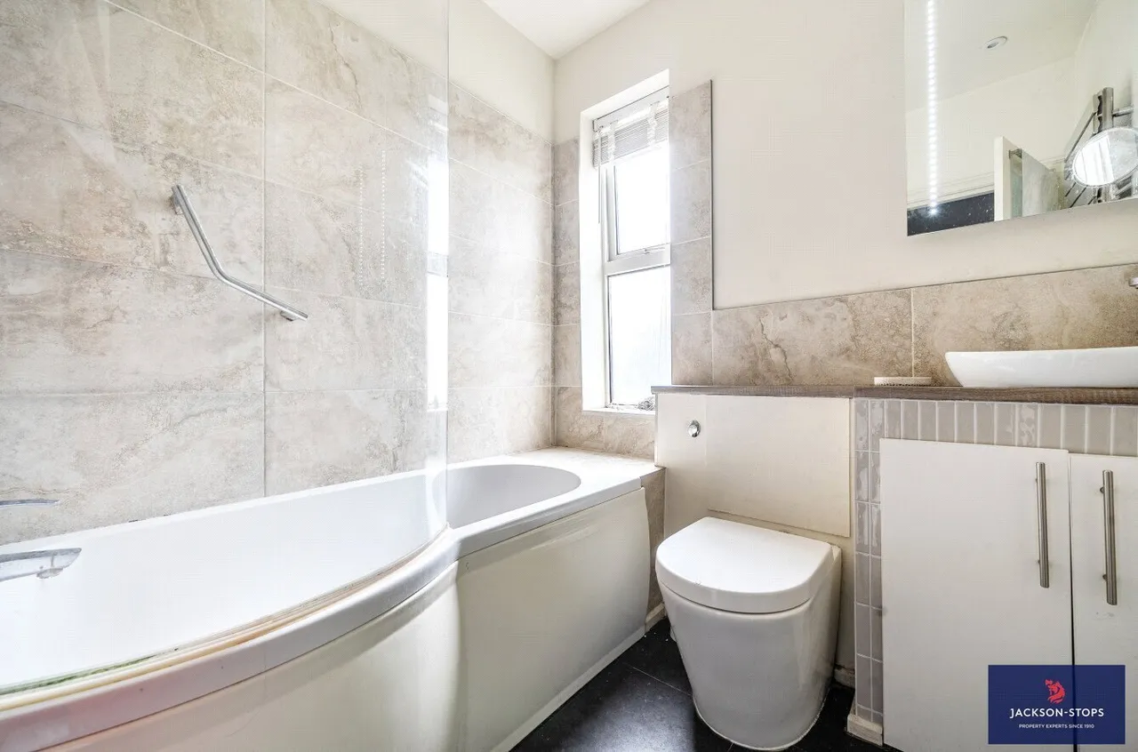 Station Road, Woburn Sands, MK17, photo 10
