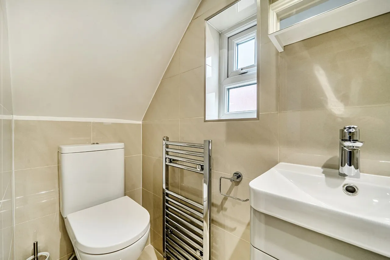Haymill Road, Near Burnham, SL1, photo 14