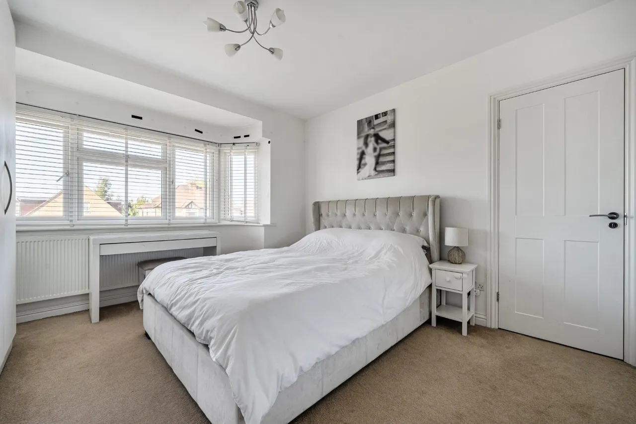 Haymill Road, Near Burnham, SL1, photo 7
