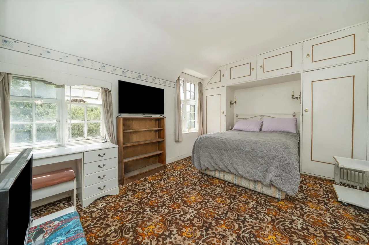 Falloden Way, Barnet, photo 10