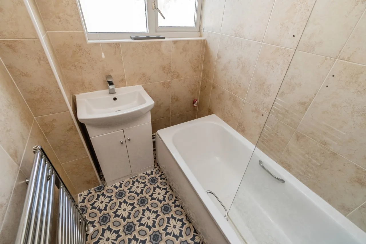 Ashbourne Road, Walsall, West Midlands, WS3, photo 14