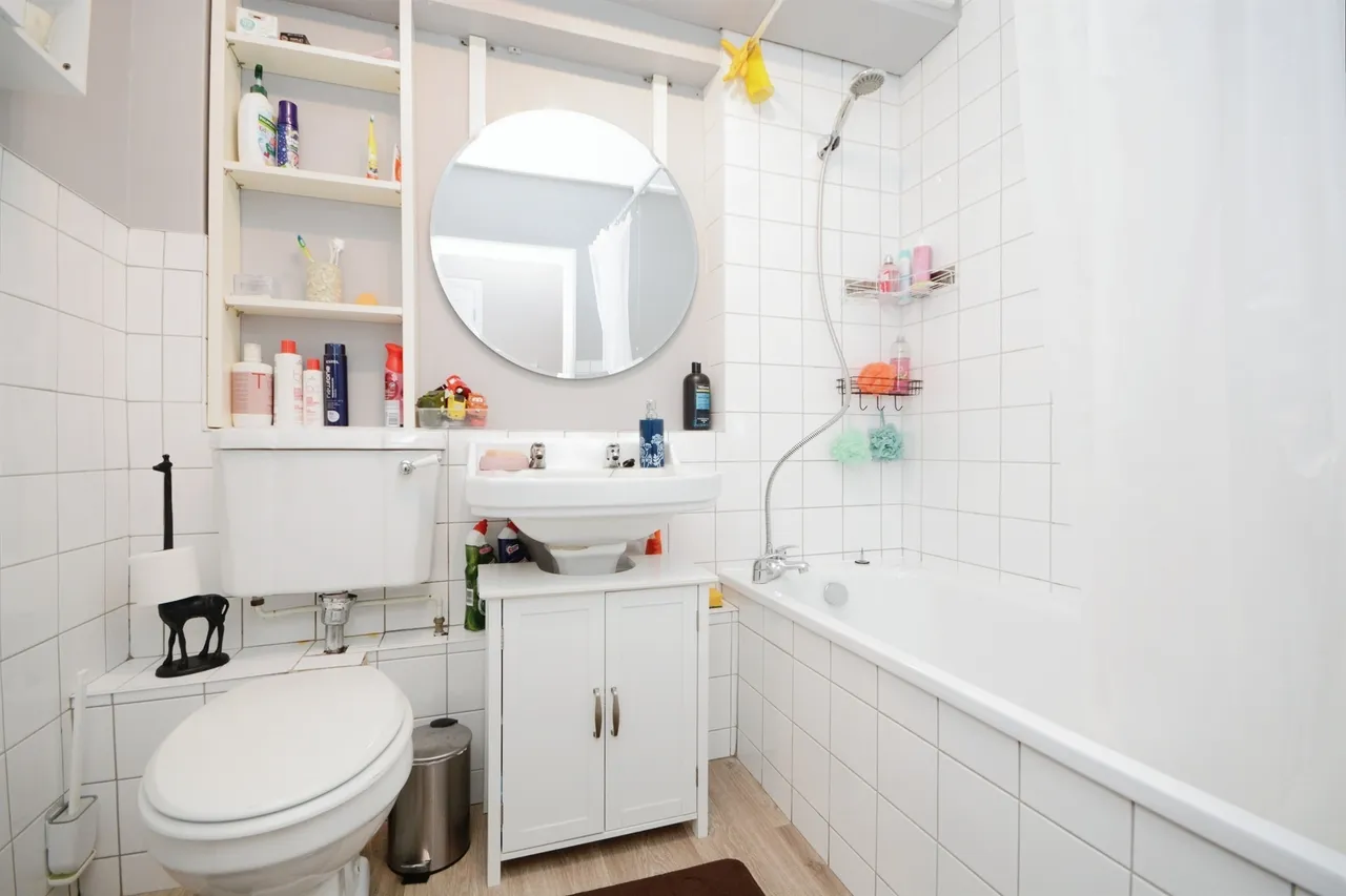 Doddinghurst Road, Brentwood, CM15, photo 10