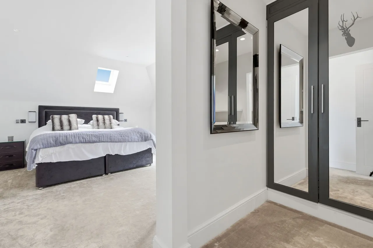 Brentwood Road, Ongar, CM5, photo 28