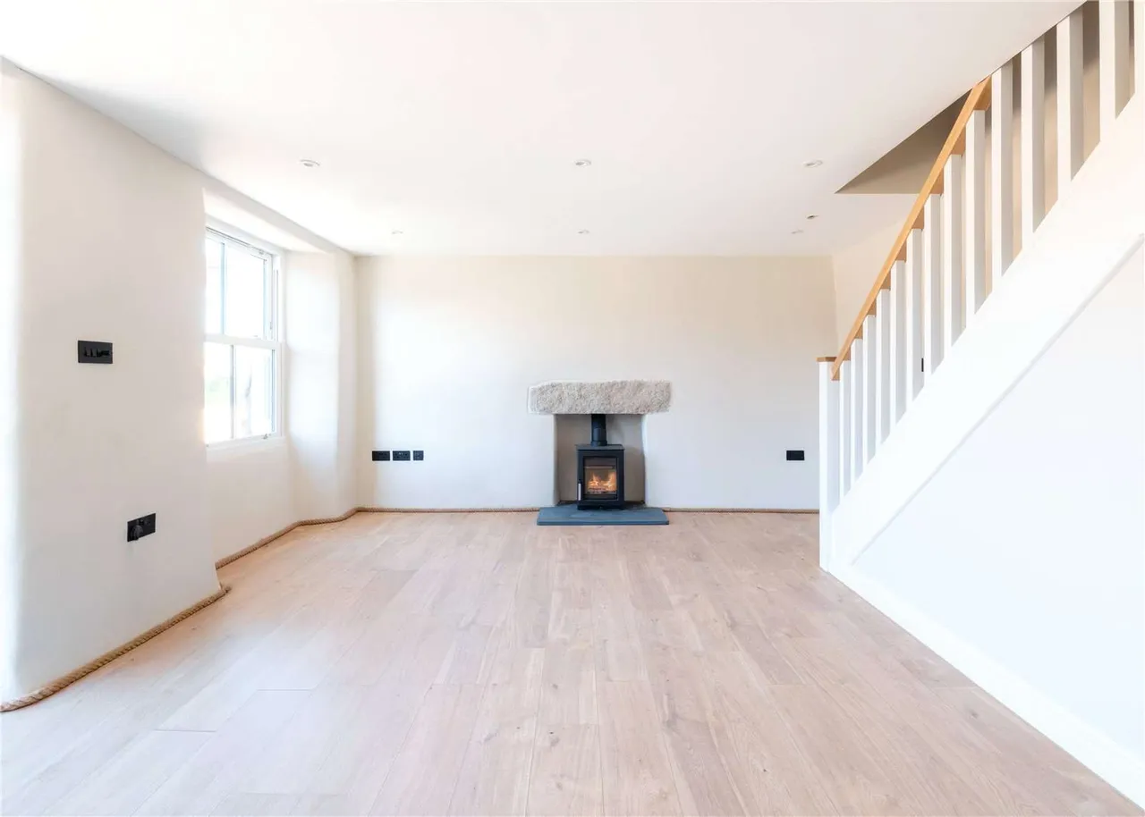 Porthcurno, Penzance, TR19, photo 6