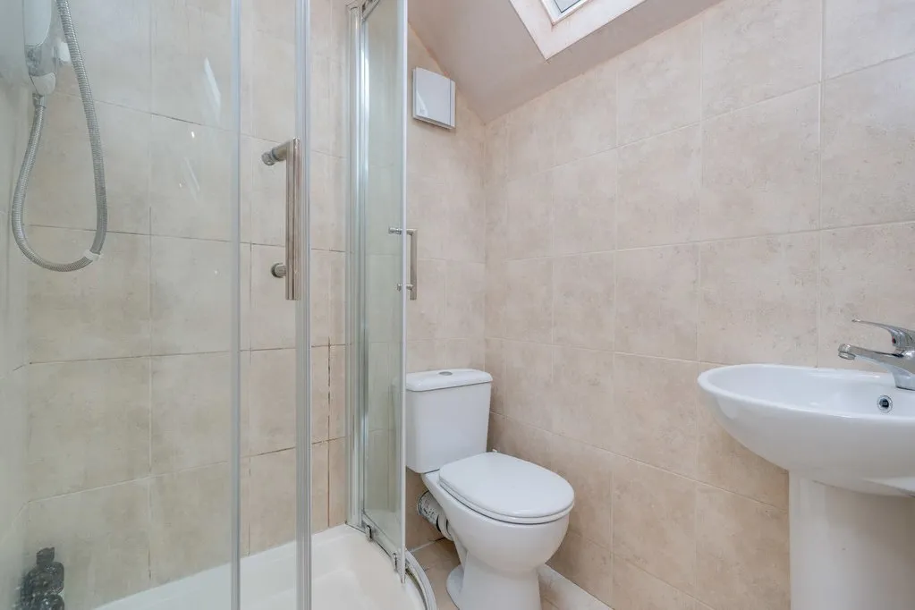 Lincoln Grove, Liversedge, WF15, photo 16