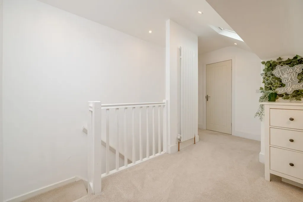 Lincoln Grove, Liversedge, WF15, photo 24
